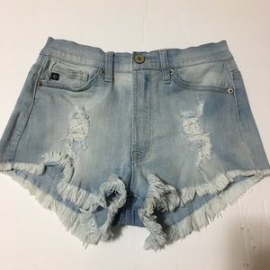 KanCan Distressed Shorts Size M